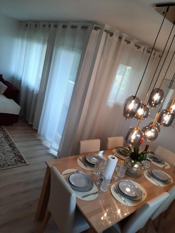 Moderne 3Zimmer Wohnung, In Koenigsbrunn Bei Augsburg Exterior foto